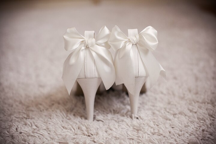 white heels with bows